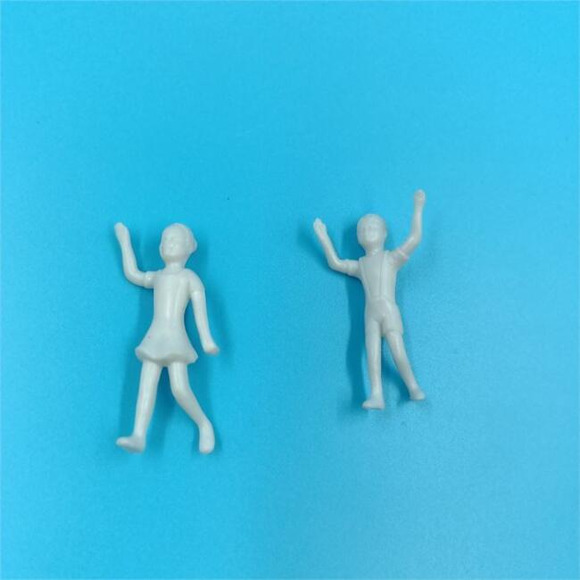 Gvn Art Maket 1:25 Ölçek Boyasız Çocuk Figür 2 Adet - 1
