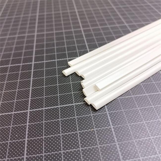 Gvn Art Maket İçi Dolu Plastik D Profil Çıta 4 mm 50 cm 5 Adet - 1