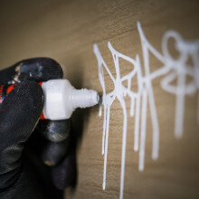 Molotow 862DS Dripstick Permanent Paint Rollerball 3 mm Uç 30 ml Signal White 862004 - Molotow (1)