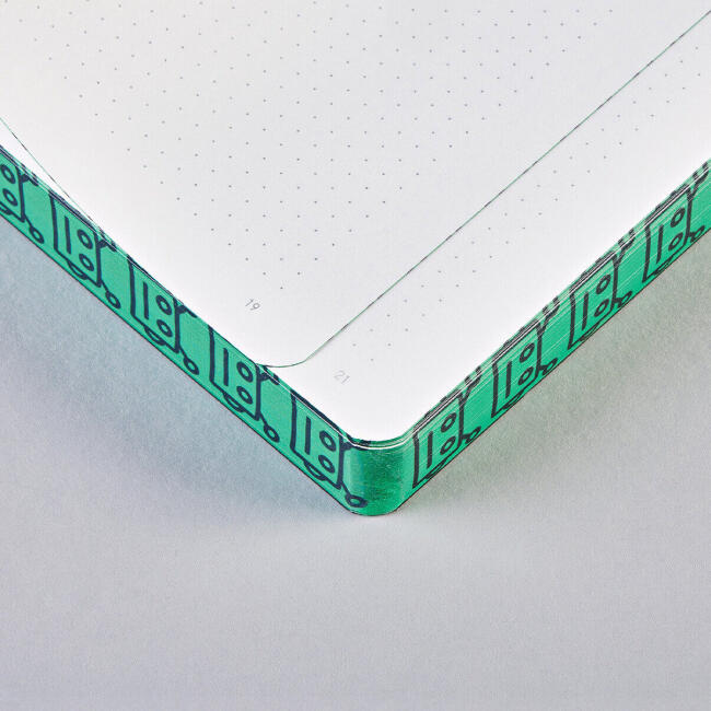 Nuuna Esnek Kapak Noktalı Not Defteri 120 gr 165x220 mm Write Against The Machines 56390 - 3