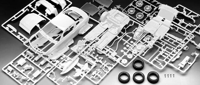 Revell Maket Araba 1:25 Ölçek 2013 Ford Mustang Boss 302 - 3