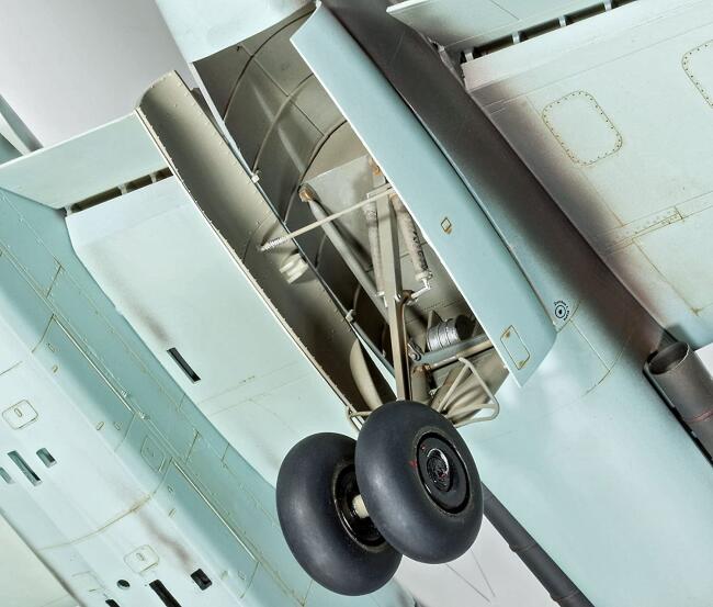 Revell Maket Askeri Uçak 1/32 N:03928 Henkel He219 A-0/A-2 Nıghtfıghter - 4