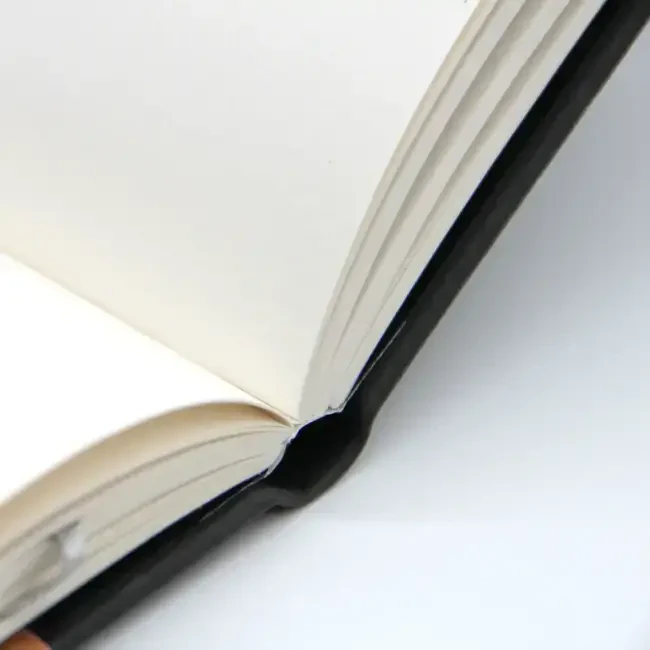 Tigertint Sert Kapaklı Eskiz Defteri 90 gr A5 80 Yaprak Yeşil - 3